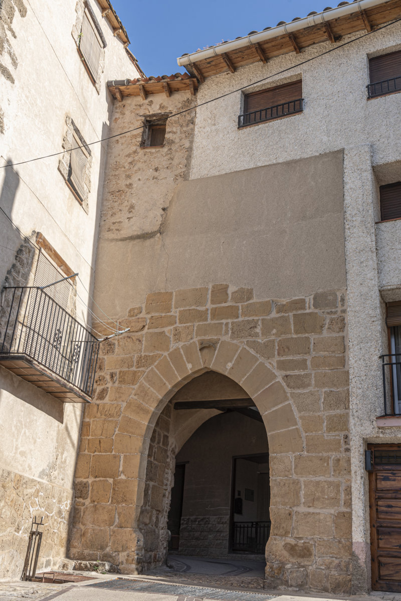 Teruel - Beceite 11 - Portal de San Gregorio.jpg